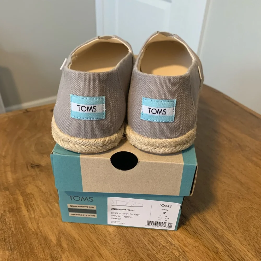 Toms Alpargata Women’s Grey Woven Espadrille Rope Sole Slip On Shoes Sz 7- NEW - Picture 2 of 4